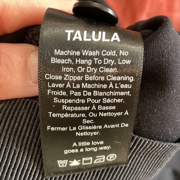 Aritzia Claremont Ponte Black High Waist Pants Medium - Picture 12 of 13